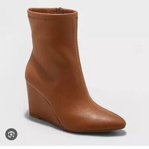 Jocelyn Wedge boots